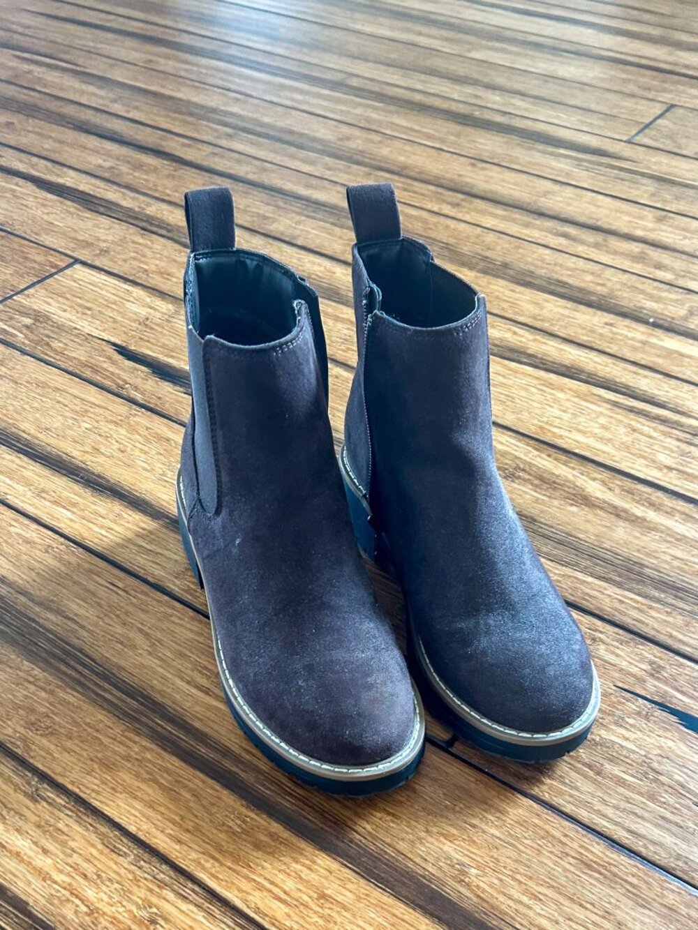 KENSIE Women Kayla Suede Boot In Brown size 6M